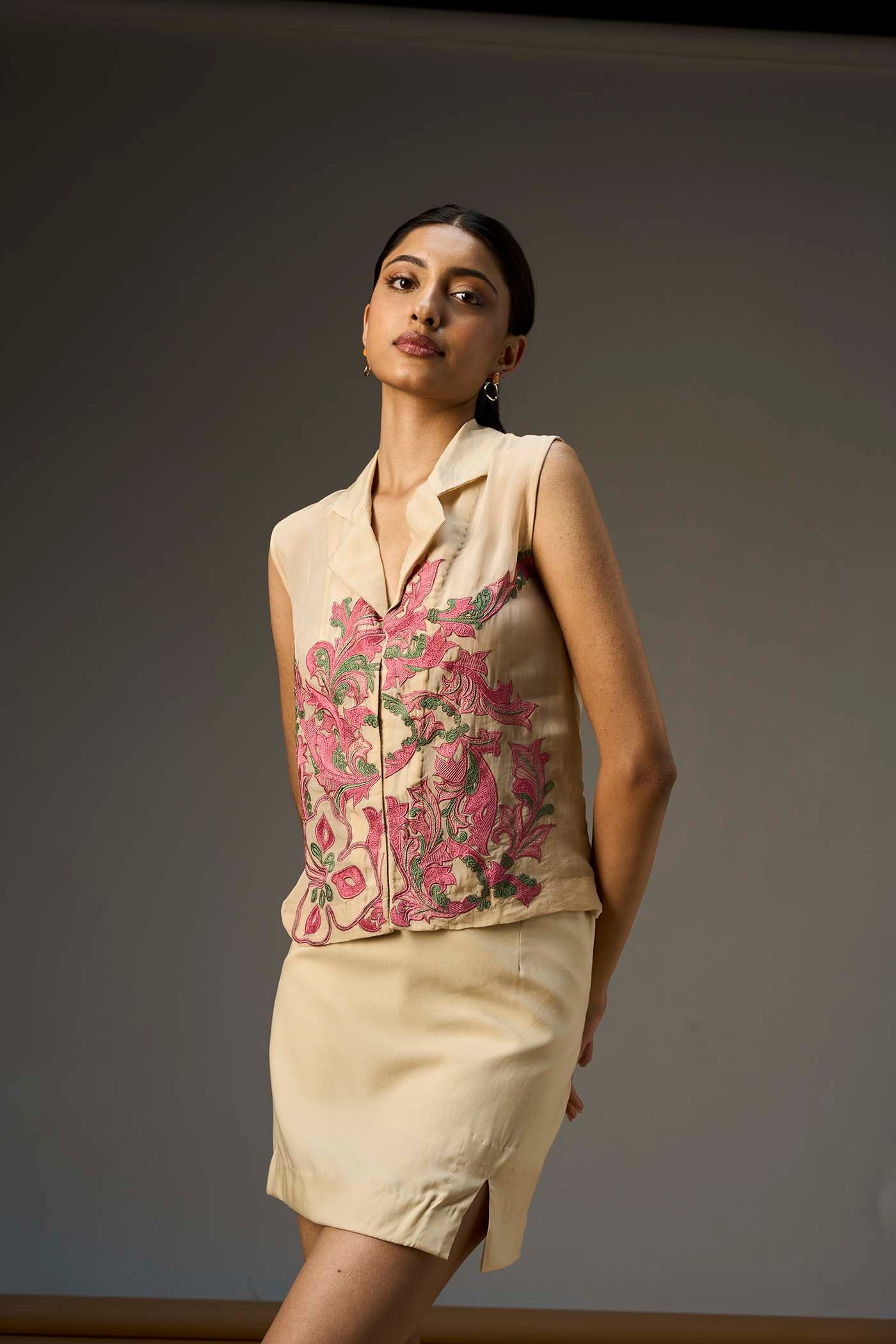 LEHR SLEEVELESS SHIRT