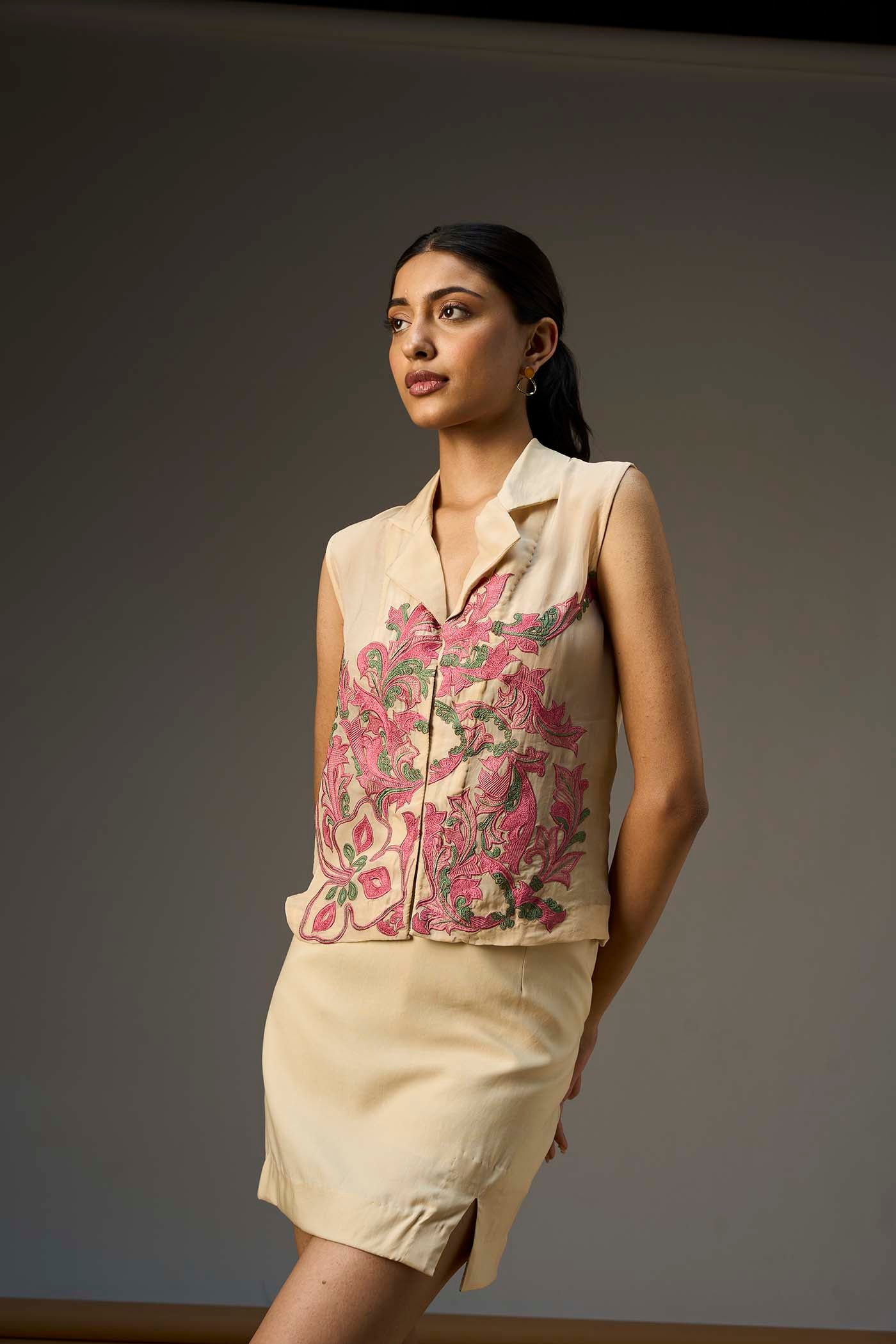 LEHR SLEEVELESS SHIRT