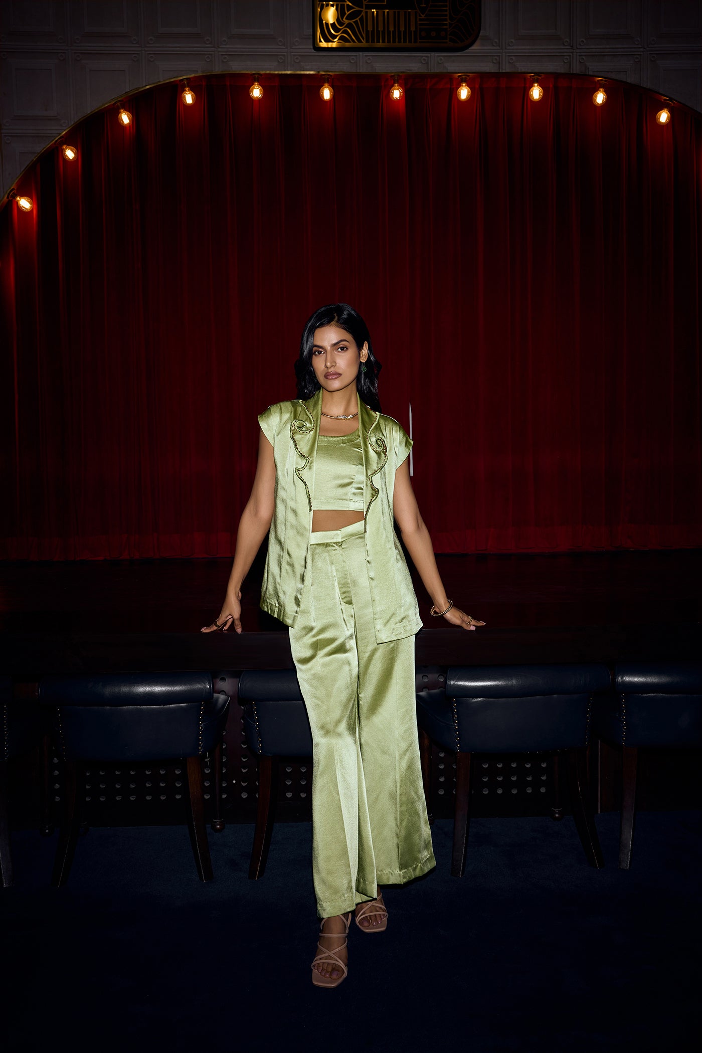 AIRA ARTISTIC LAPEL COLLAR BLAZER CO-ORD