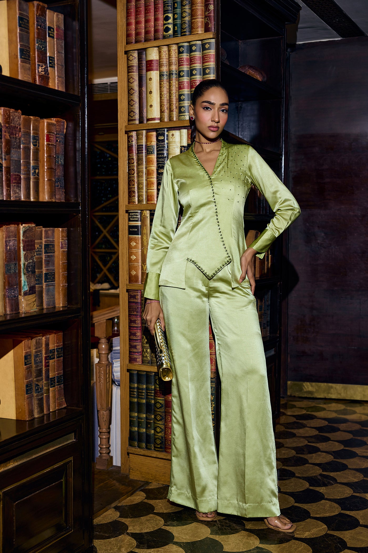 AIRA ASYMMETRIC CUT CO-ORD