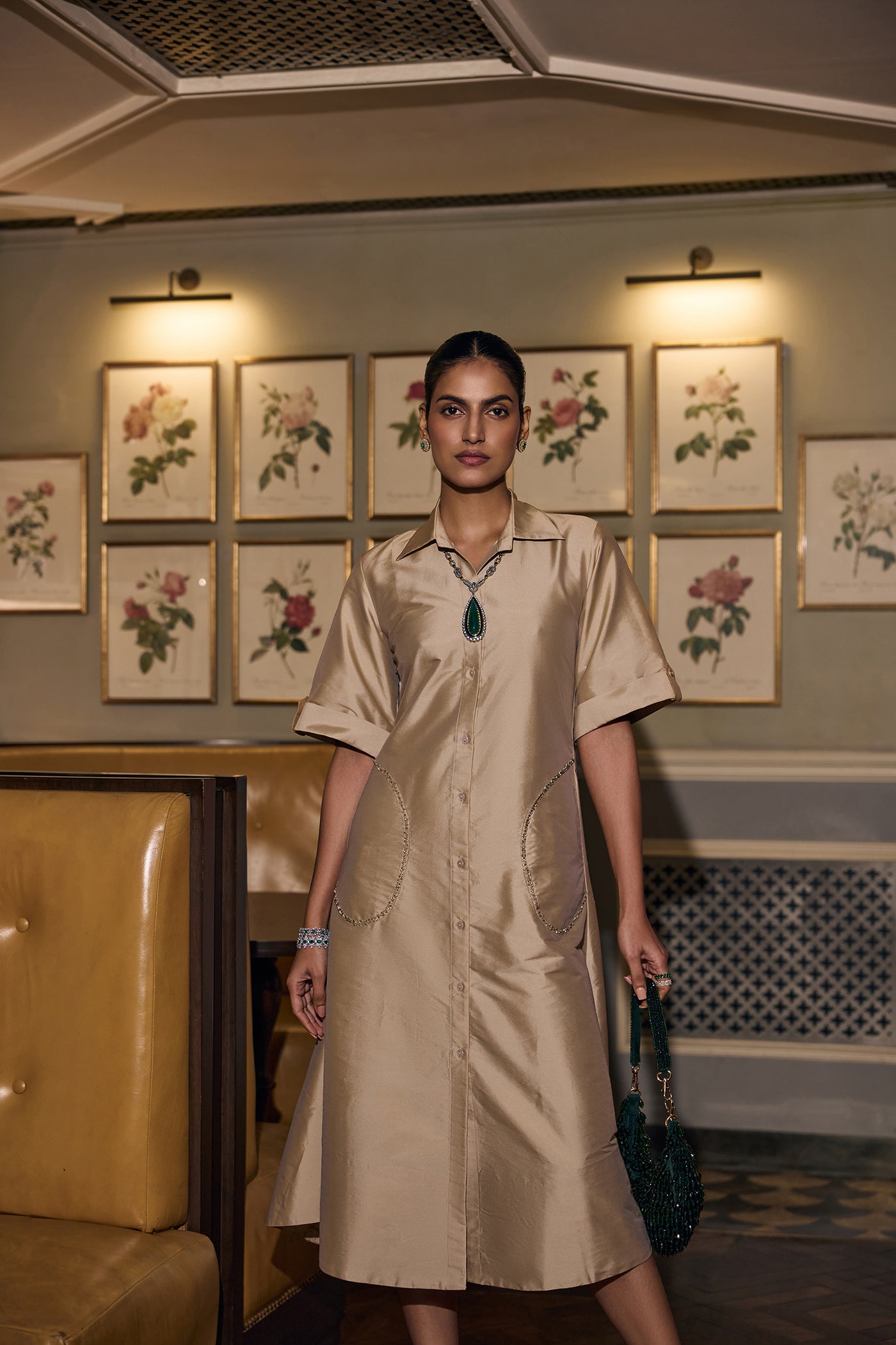 AIRA STRAIGHT SHIRT DRESS