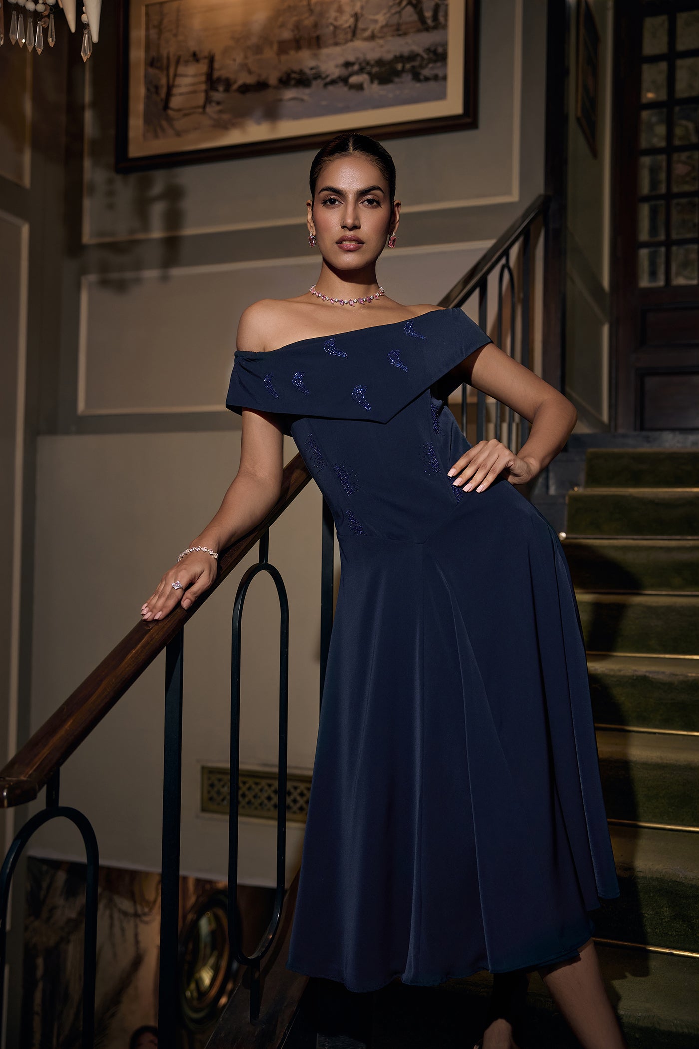 AIRA OFF-SHOULDER DRESS
