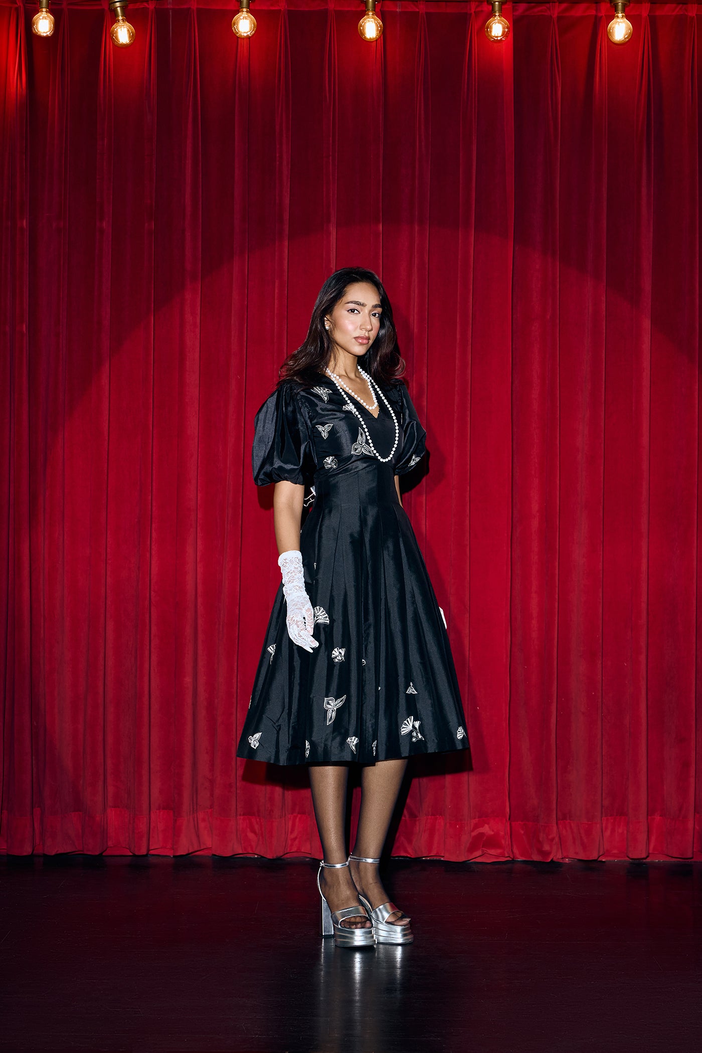 AIRA BOX PLEATED DRESS