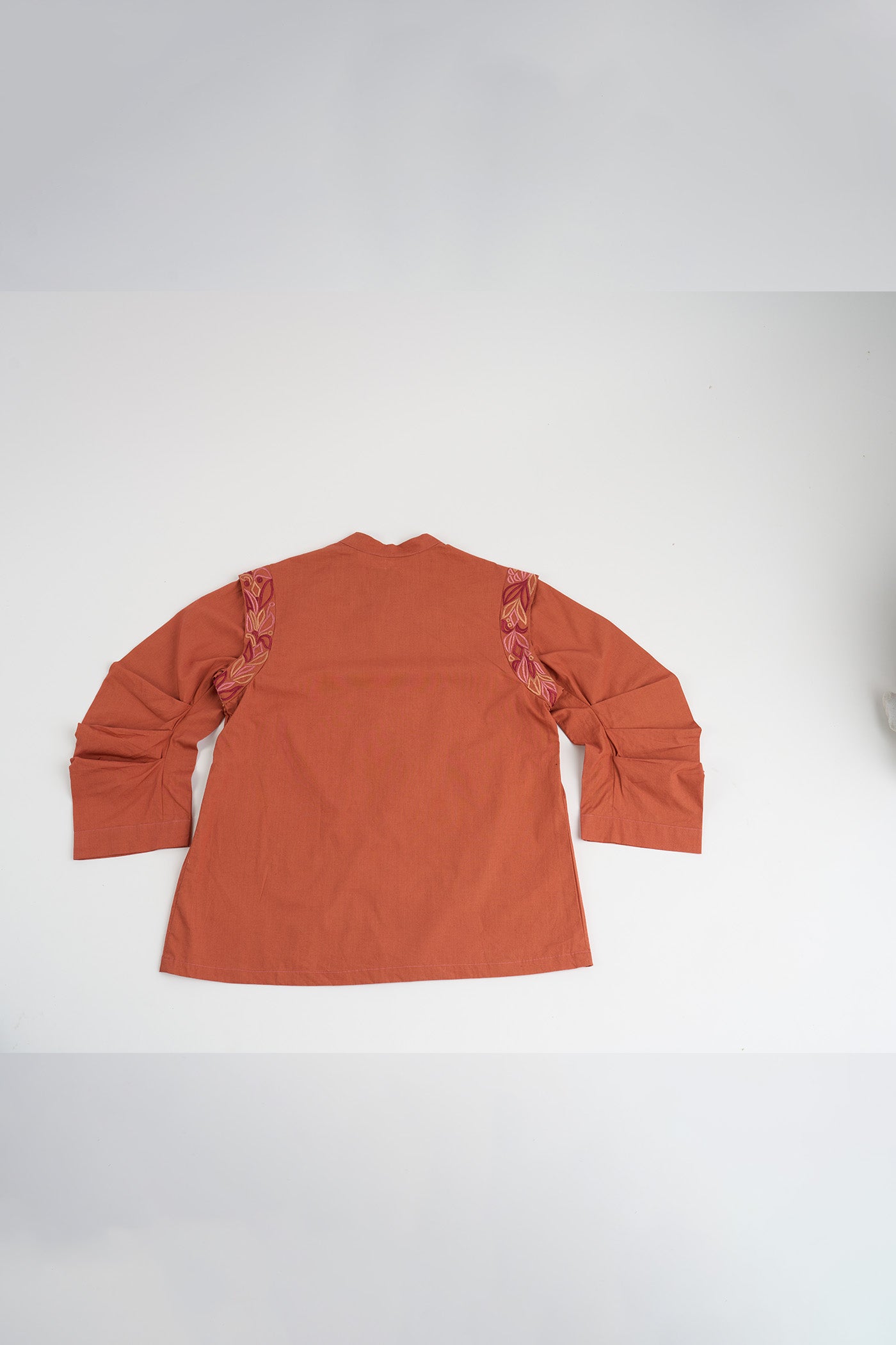 LEHR CURVY SHIRT