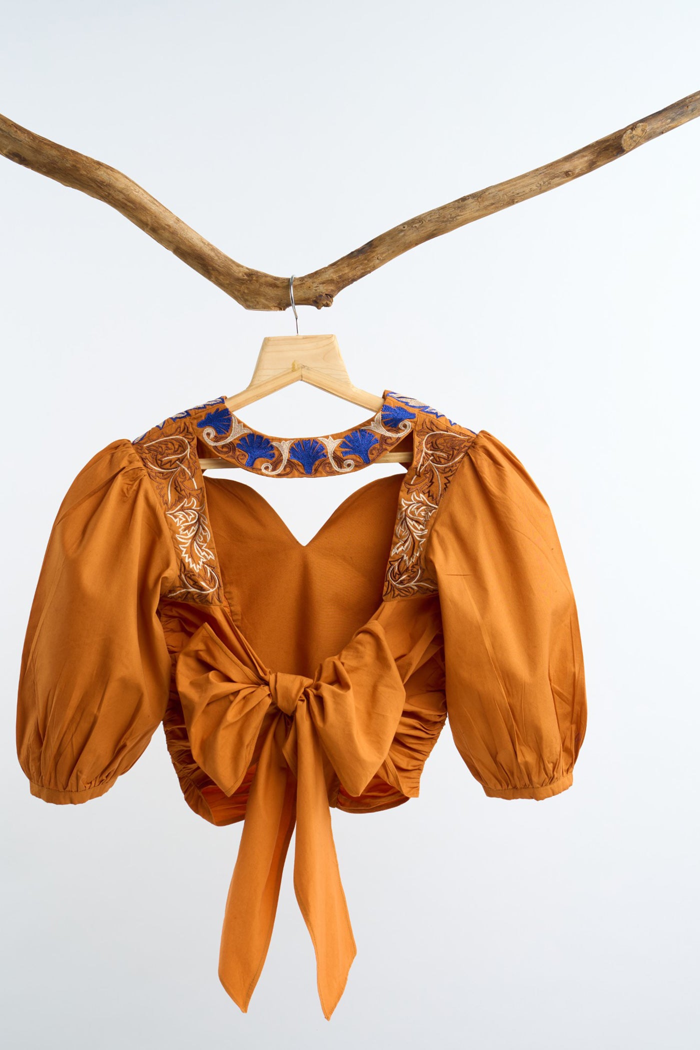 LEHR BOW TIE CROPPED TOP